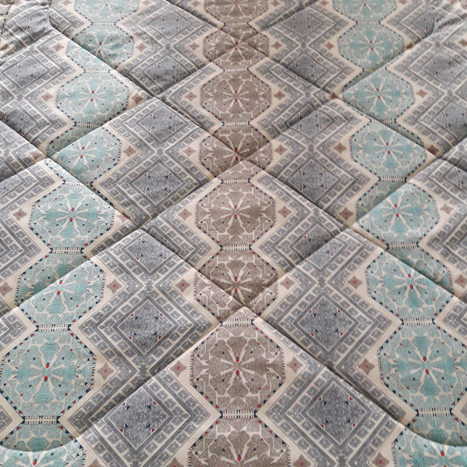 لحاف کرسی سندس مدل قصر کد F322 سایز 400x400 سانتی متر
