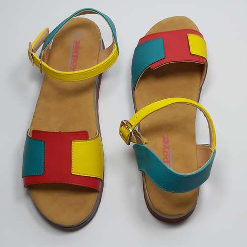 صندل زنانه زرپای کد 5725Ra صندل زنانه زرپای کد 5725Ra