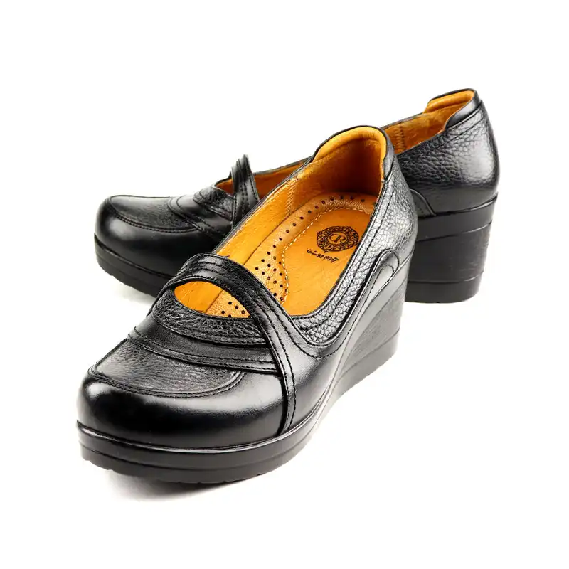 کفش روزمره زنانه روشن مدل M20 کد 01