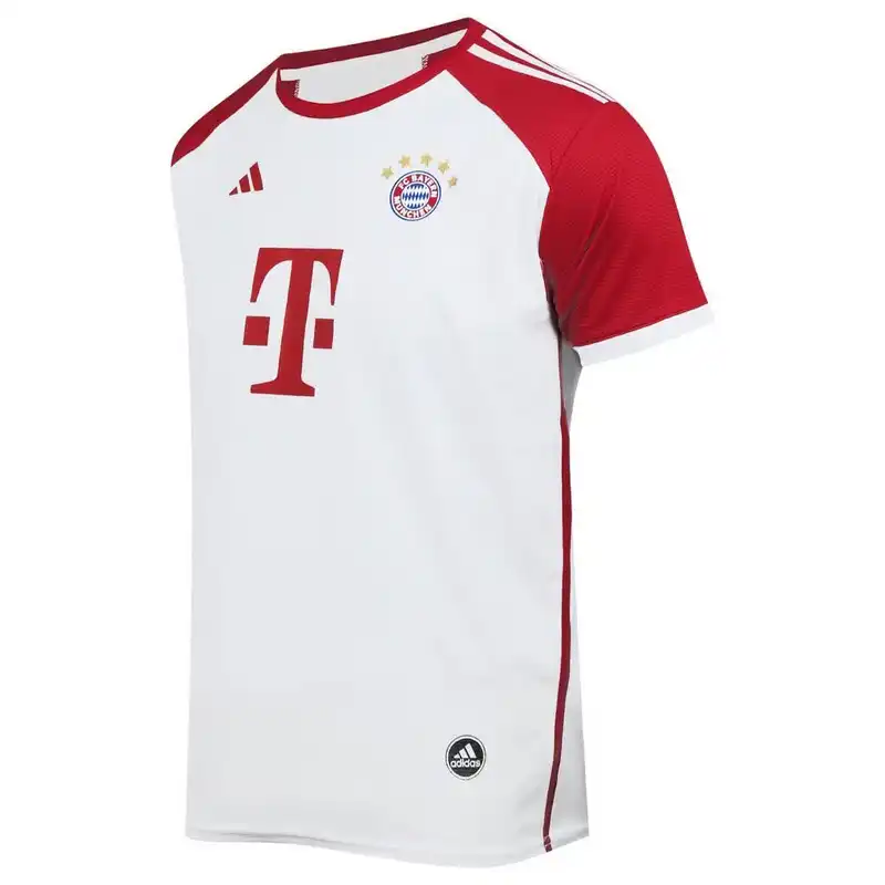 ست شش تکه لباس ورزشی مردانه طرح بایرن مونیخ مدل 2024