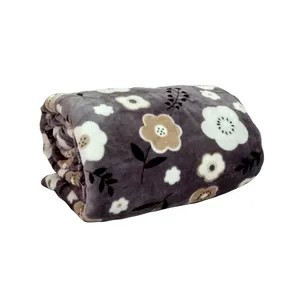 پتو مسافرتی نیوسنفیلا مدل گلها سایز 210x200 سانتی متر