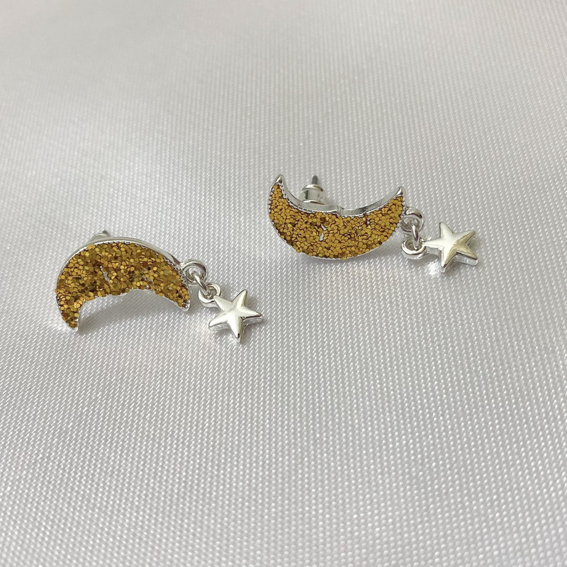 گوشواره دخترانه مدل ماه و ستاره
