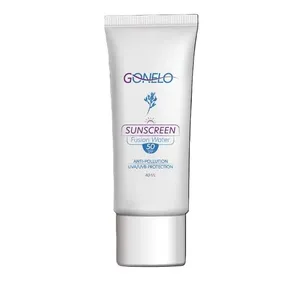 کرم ضد آفتاب بدون رنگ گونلو spf50  مدل فیوژن واتر مناسب برای انواع پوست حجم 40 میلی‌لیتر