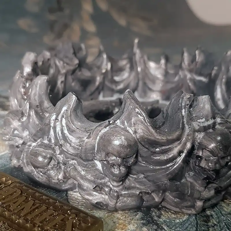 زیرسیگاری مدل اسکلت چشم براق