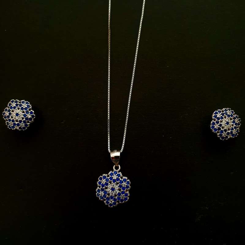 نیم ست نقره زنانه مدل دانه برف کد A375 نیم ست نقره زنانه مدل دانه برف کد A375