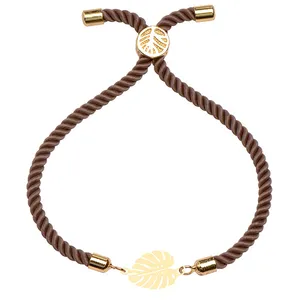 دستبند طلا 18 عیار دخترانه کرابو طرح برگ انجیر مدل Krd1667