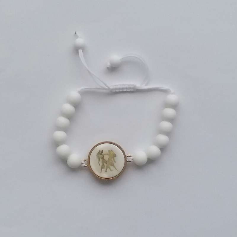 دستبند دخترانه مدل ماه تولد خرداد E12