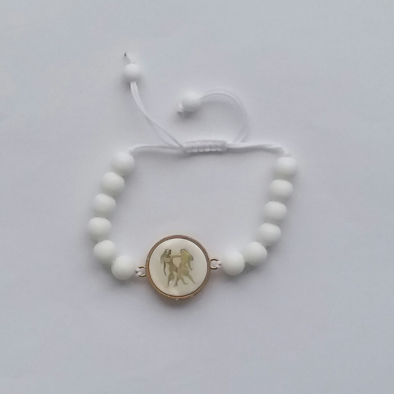 دستبند دخترانه مدل ماه تولد خرداد E12