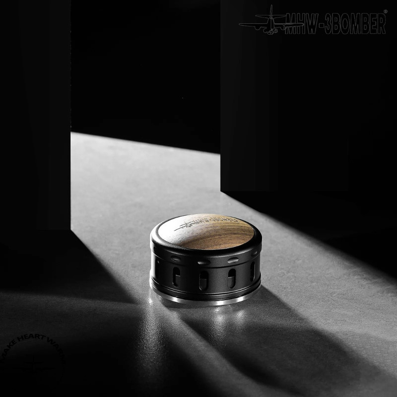 لولر قهوه ام اچ دبلیو تری بمبر مدل فالکون گرویتی کد 51 لولر قهوه ام اچ دبلیو تری بمبر مدل فالکون گرویتی کد 51