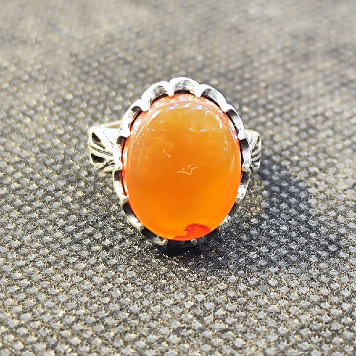 انگشتر نقره زنانه مدل سنگ عقیق یمنی کد 68