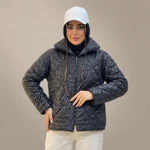 کاپشن زنانه کوتاه مدل لانیسا
