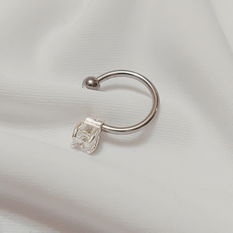 پیرسینگ نقره زنانه مدل نینا پیرسینگ نقره زنانه مدل نینا