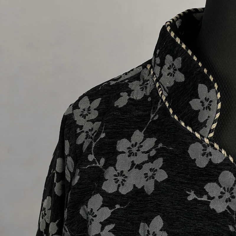 عکس شماره 3 : کت زنانه مدل مخمل گل-دار کد ak1480