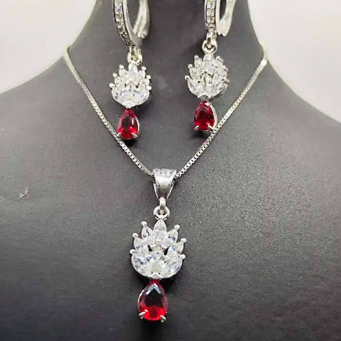 نیم ست نقره زنانه مدل سنگ یاقوت کد 7555