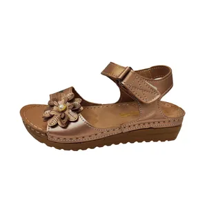 صندل دخترانه مدل 2025گلدار