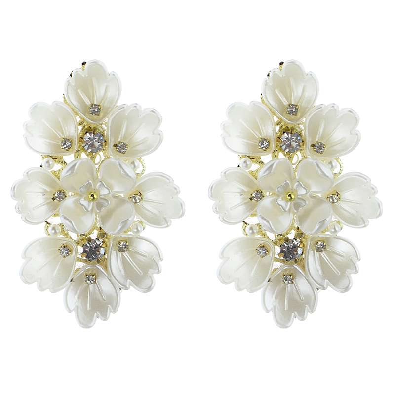 گوشواره زنانه مدل آویز مجلسی صدف دار کد 4898565 گوشواره زنانه مدل آویز مجلسی صدف دار کد 4898565