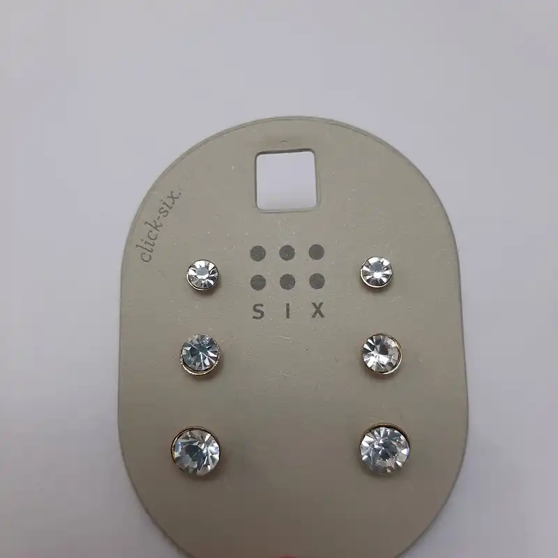 گوشواره زنانه سیکس مدل UNI38 مجموعه 3 عددی