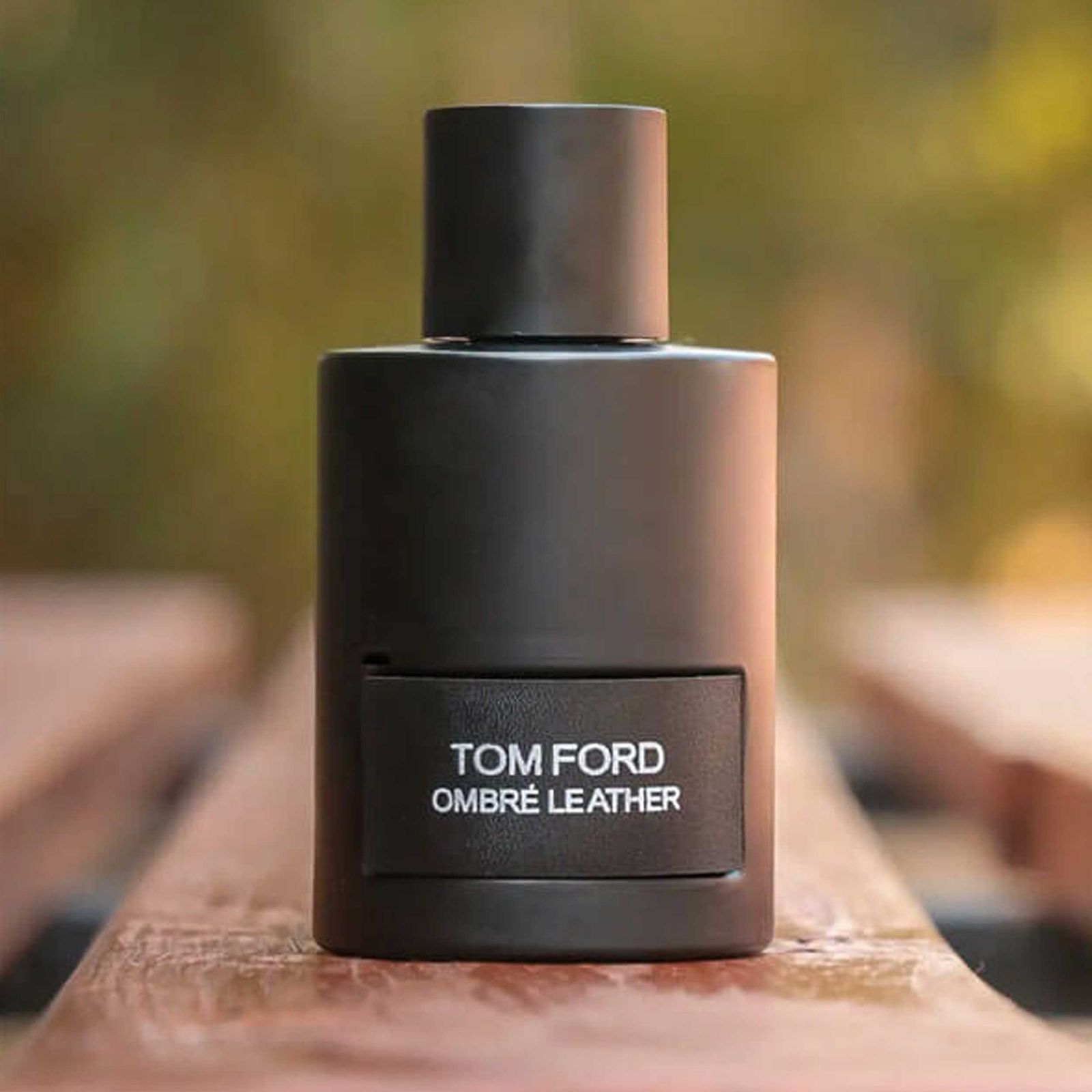 تستر ادو پرفیوم مردانه آمبر لدر مدل TOM FORD با رایحه گرم و تلخ حجم 100 میلی لیتر -  - 4