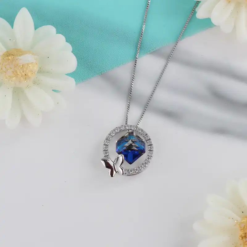 گردنبند زنانه مدل پروانه کد ne427