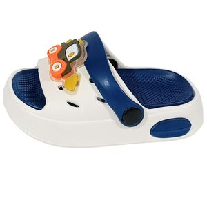 دمپایی پسرانه مدل تراکتور کد SVN 235