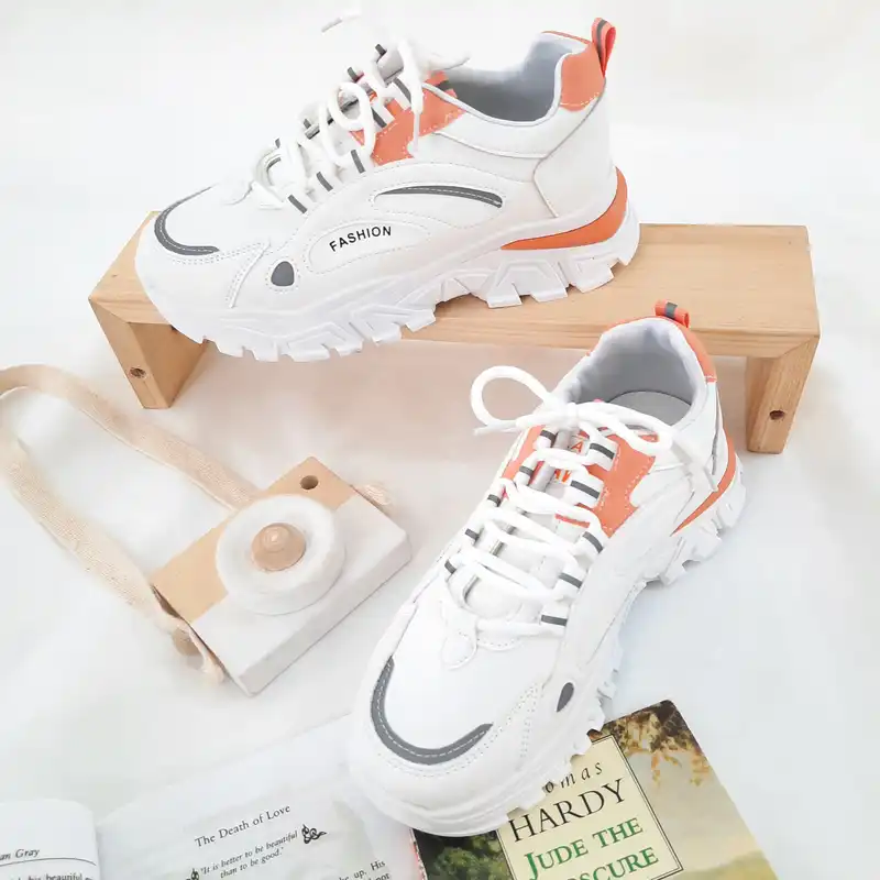 کفش پیاده روی زنانه مدل raw3301o