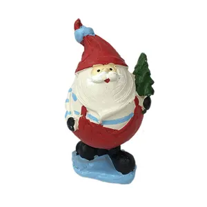 مجسمه مدل بابانوئل با کاج