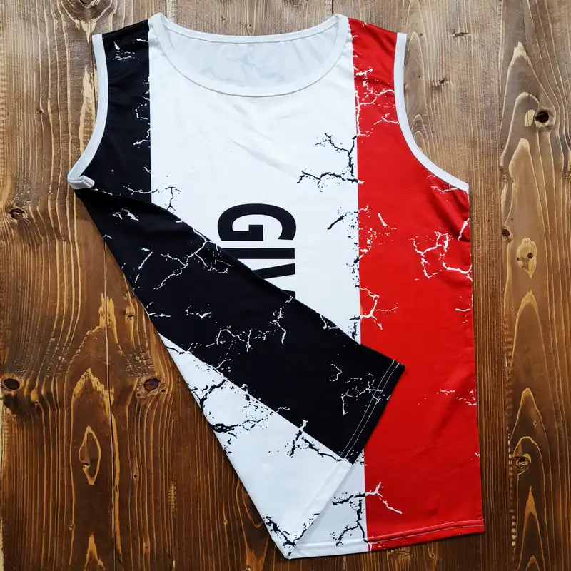 تاپ ورزشی مردانه مدل Flag کد GC3