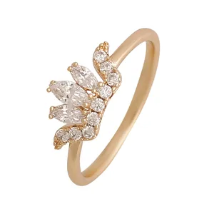 انگشتر زنانه ژوپینگ مدل تاج کد R3057