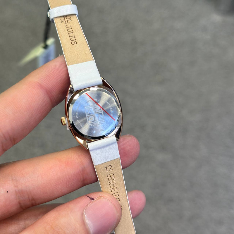 ساعت مچی عقربه‌ای کوارتز زنانه جولیوس مدل 546lk