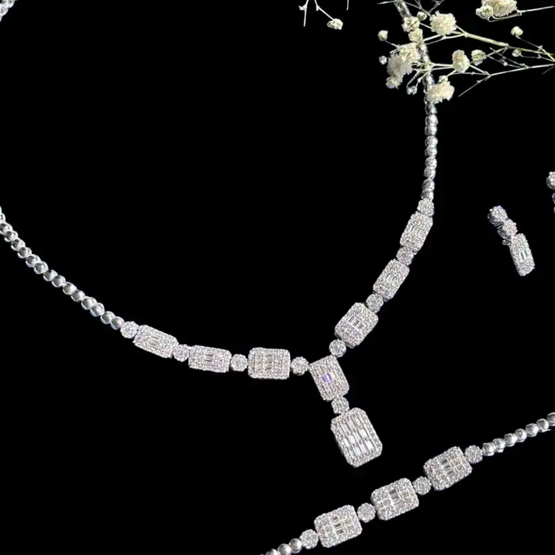 نیم ست نقره زنانه مدل امرالدکات RZZDEH-027