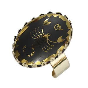 انگشتر زنانه مدل حدید آبان ماه کد 1087