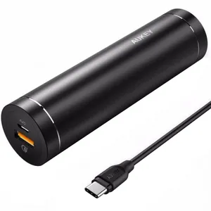 شارژر همراه آکی مدل PB-T12 ظرفیت 5000 میلی‌ آمپر ساعت