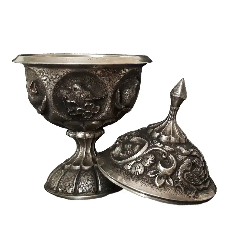 شکلات خوری قلمزنی مدل برجسته