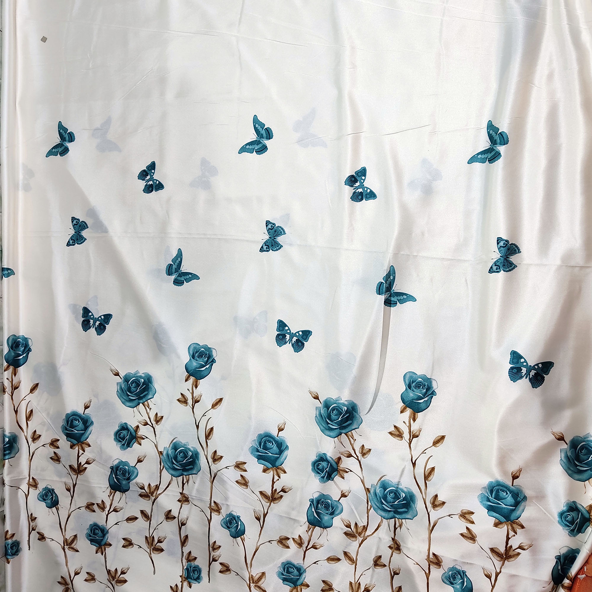پارچه پرده سارای طرح رزپروانه