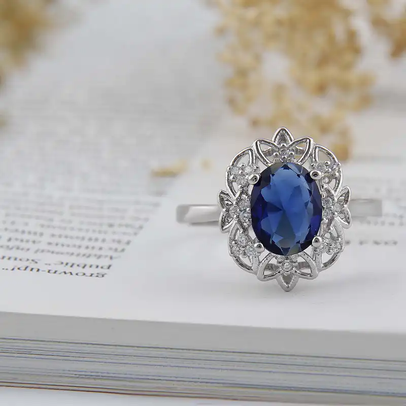 انگشتر نقره زنانه بازرگانی میلادی مدل سنگ کوارتز نگین برلیان بدون ریزش آبکاری رادیوم کد AWR_1574