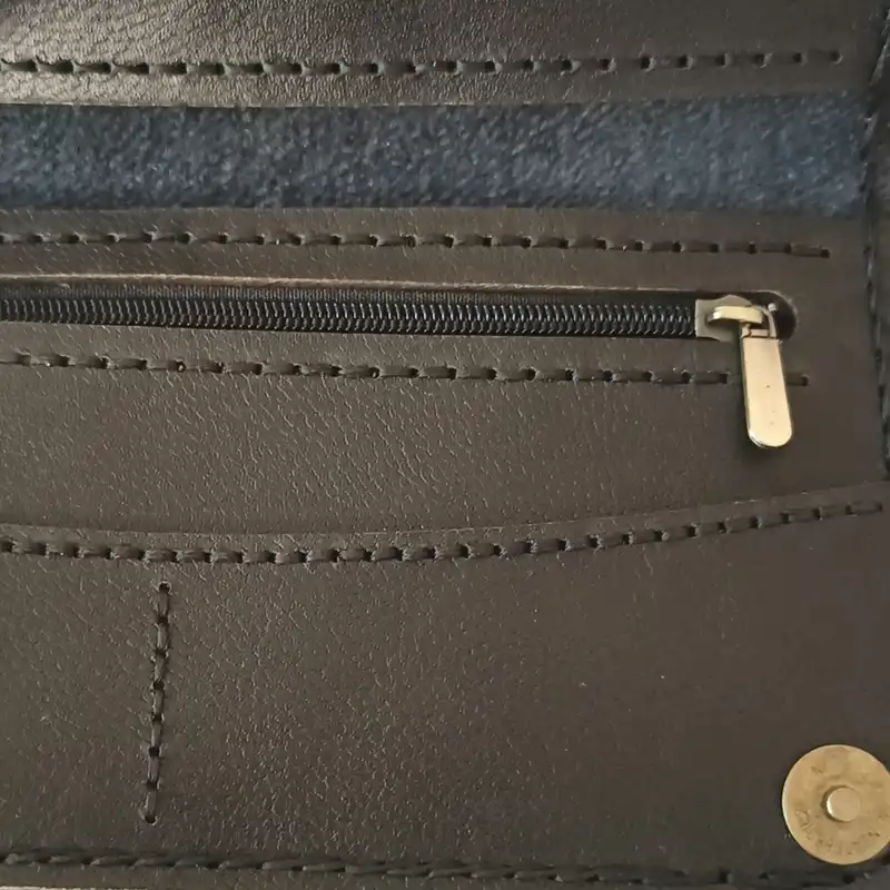 کیف پول زنانه مدل چرم پوست ماری پاپیون دار کد K01