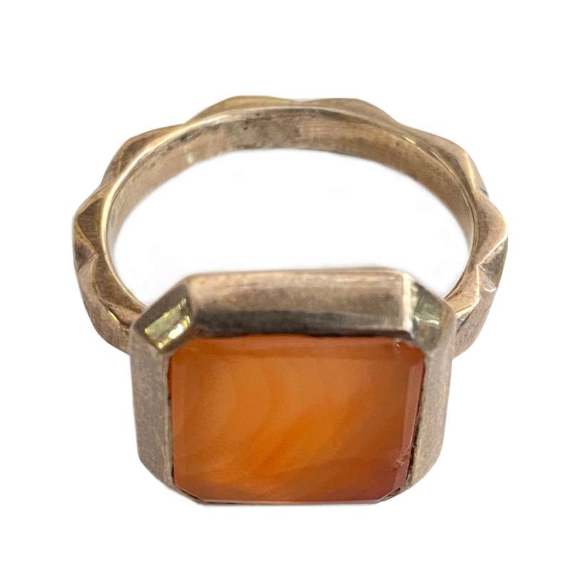 انگشتر نقره مردانه مدل عقیق کهنه یمانی انگشتر نقره مردانه مدل عقیق کهنه یمانی