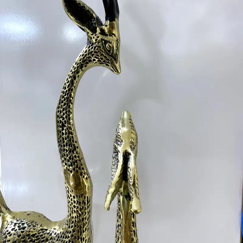 دکوری برنجی مدل غزال مارال سیاه قلم829-6650gبسته 2 عددی