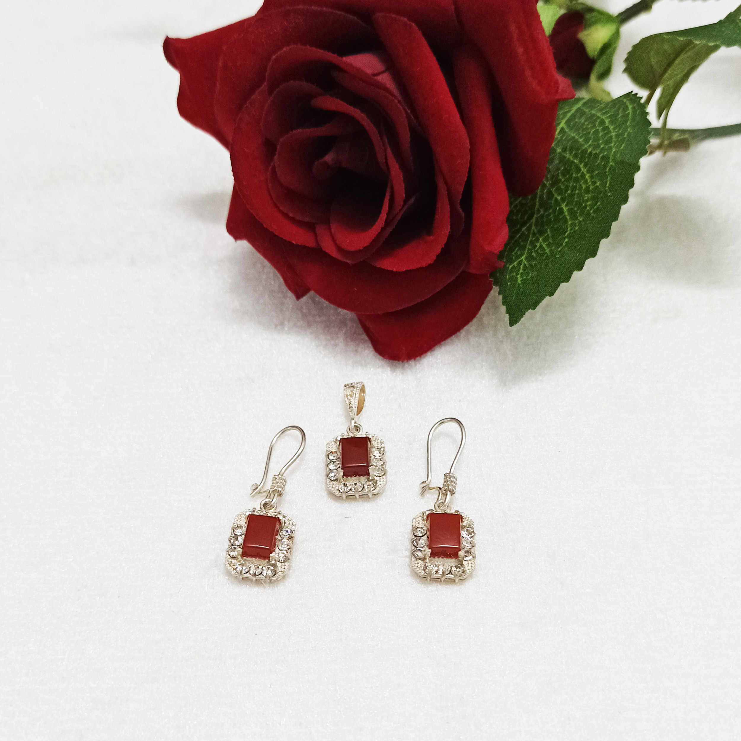 نیم ست نقره زنانه سلین کالا مدل عقیق کد ce-aghi5