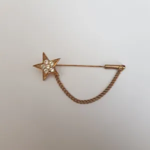 سوزن روسری مدل ستاره نگین دار