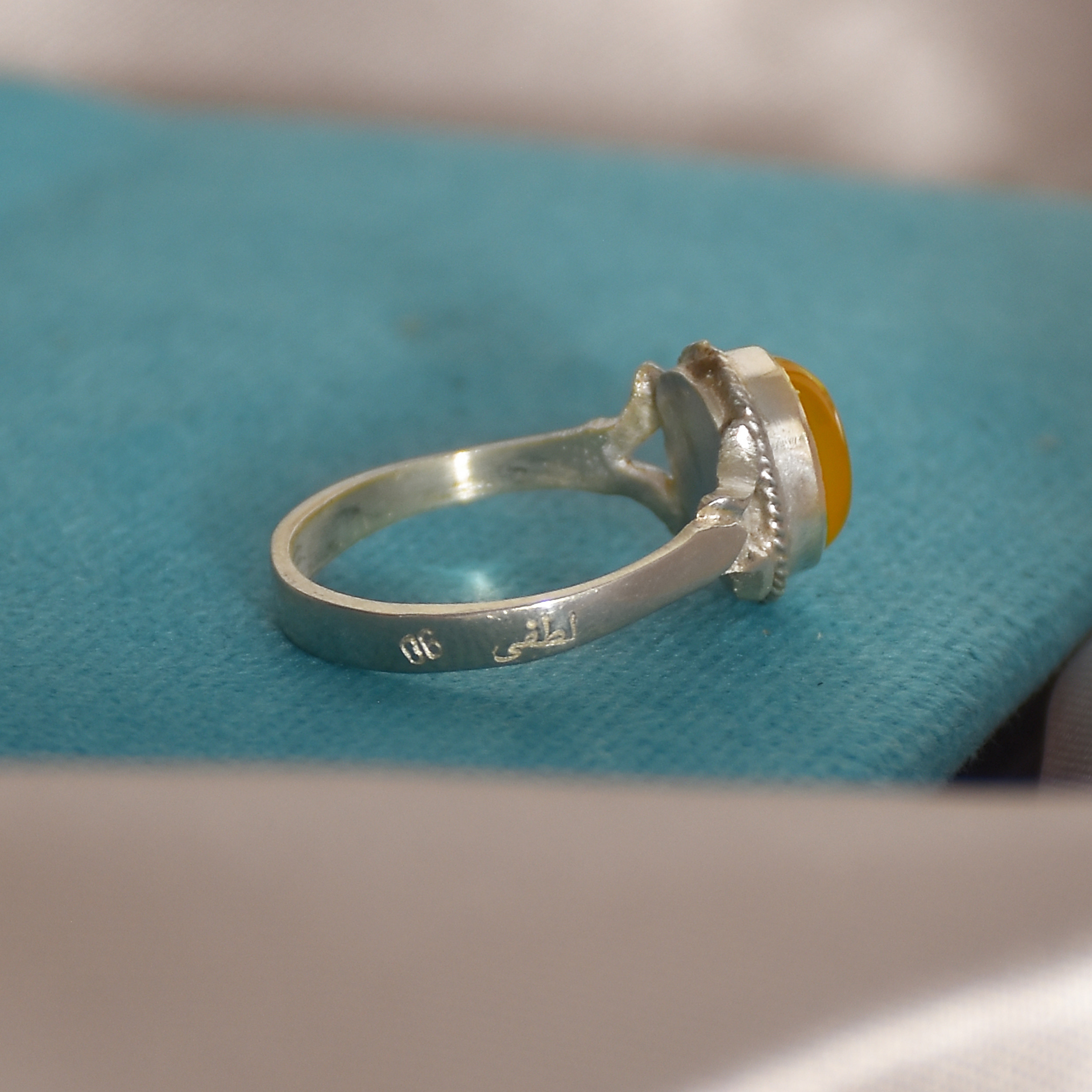 انگشتر نقره زنانه نقره جات لطفی مدل عقیق حرز امام جواد کد ANZH03