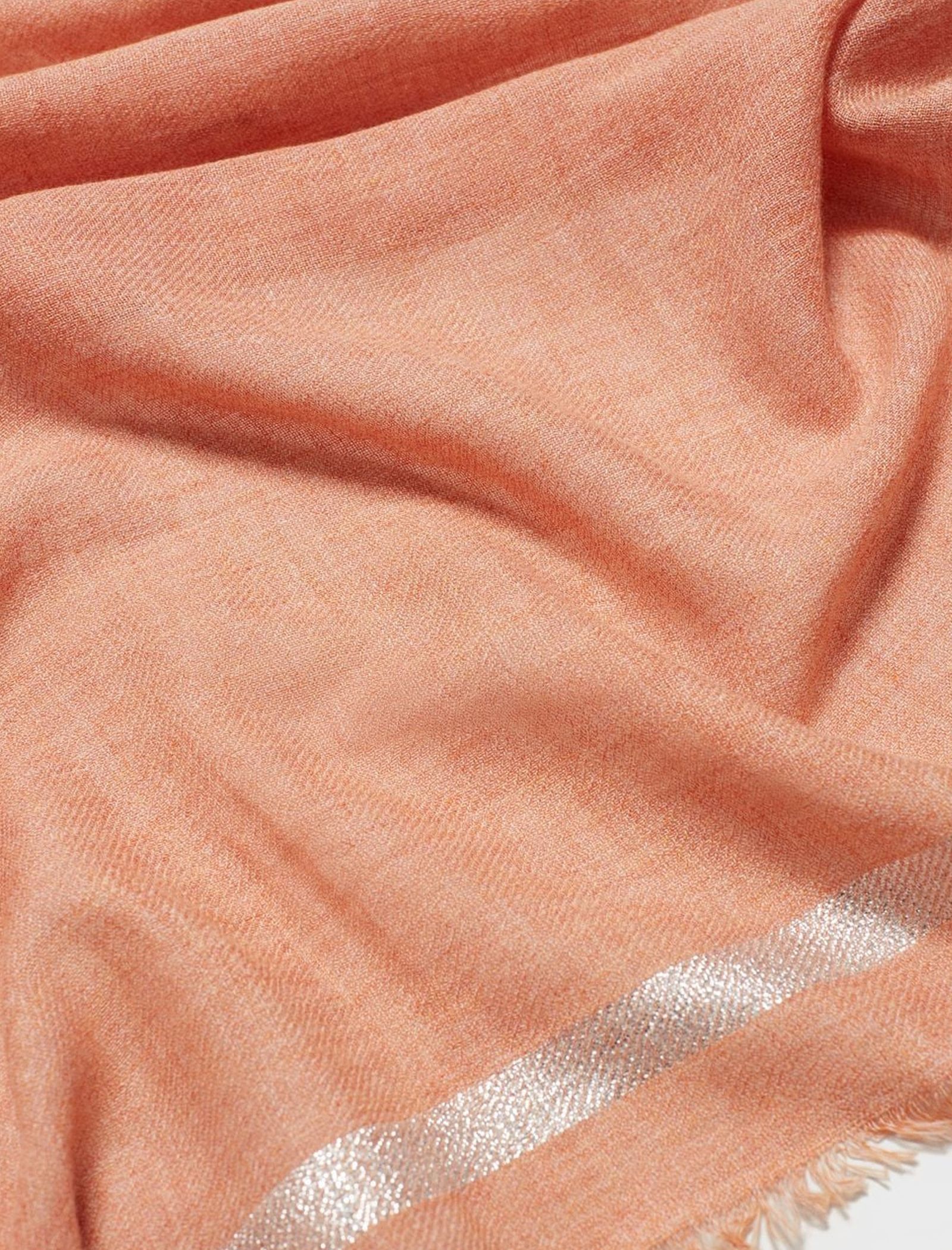 شال نخی طرح دار زنانه - ویولتا بای مانگو تک سایز - نارنجي - 3