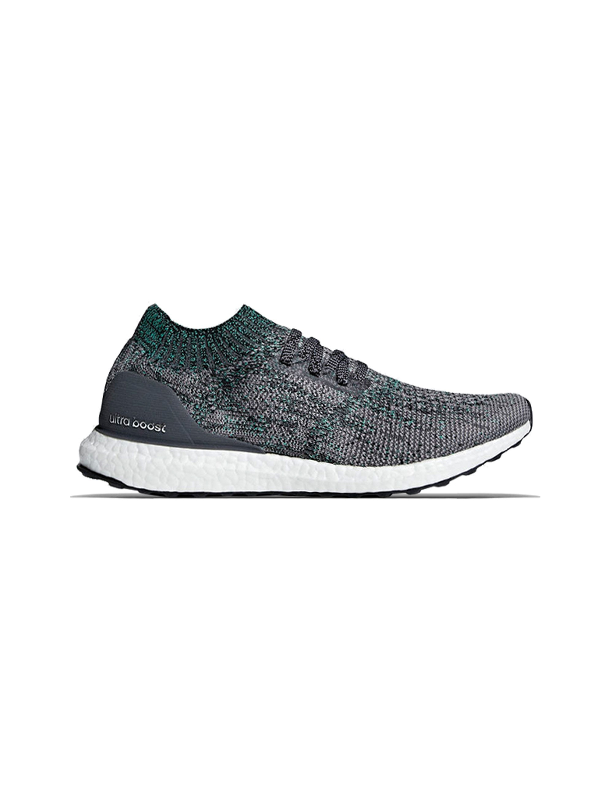 کفش مخصوص دویدن مردانه آدیداس مدل Ultraboost