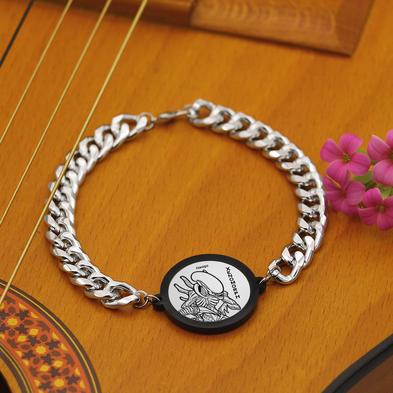 دستبند ناکسیگو مدل زنومورف کد BZ7742 دستبند ناکسیگو مدل زنومورف کد BZ7742