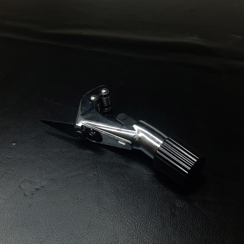 انبر لوله پرچ کن و برش لوله مسی لیوبی مدل 0012_20 مجموعه 12 عددی انبر لوله پرچ کن و برش لوله مسی لیوبی مدل 0012_20 مجموعه 12 عددی