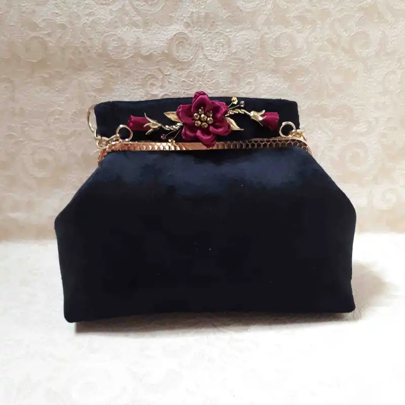 کیف مجلسی زنانه مدل روباندوزی پروانه سه بعدی استامپ ورک