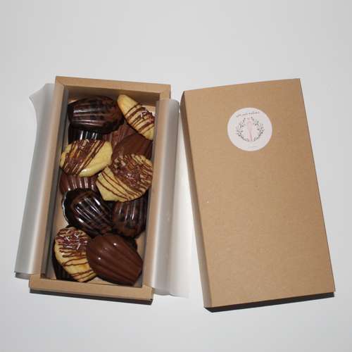 شیرینی مادلن دهکده شیرینی-275 گرم