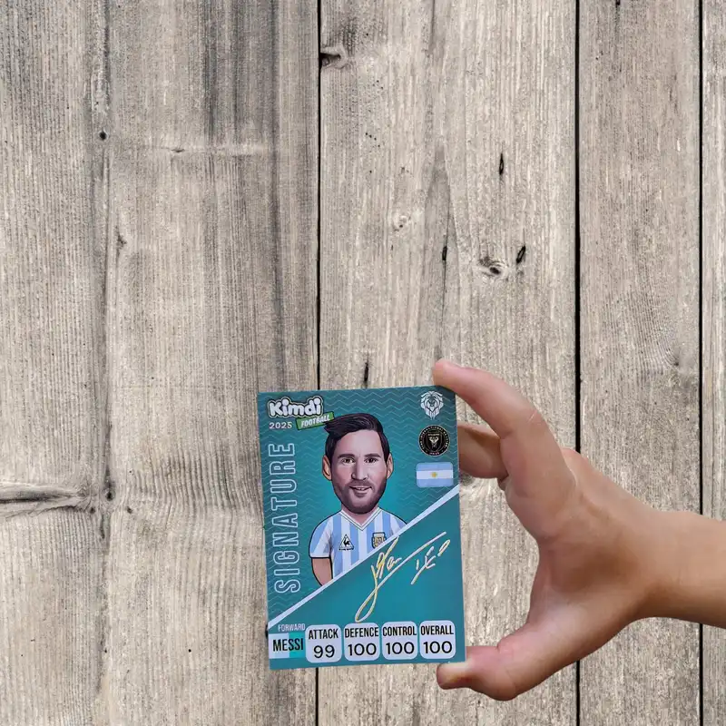 اسباب بازی شانسی کیمدی مدل گلدن مسی و امضای مسی سری سیگنیچر مجموعه ۲ عددی