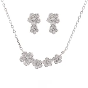 نیم ست نقره زنانه مدل گل کد M3115