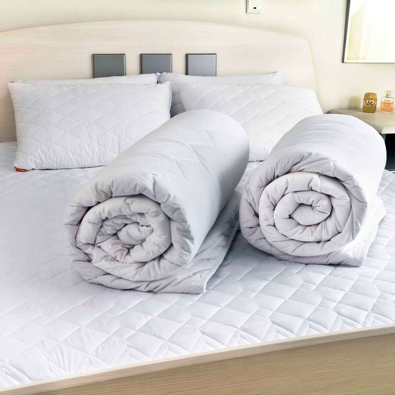 لحاف یک نفره رامادا مدل Light سایز 160 × 220 سانتی متری